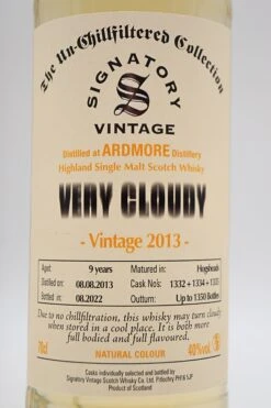Ardmore 2013 Very Cloudy Highland Single Malt Scotch Whisky -Jura Verkaufsgeschäft DSC00184