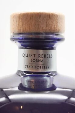 Organic Quiet Rebels Lorna Single Malt Scotch Whisky 13 Organic Quiet Rebels Lorna Single Malt Scotch Whisky -Jura Verkaufsgeschäft dsc01172