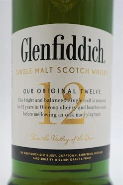 12 Jahre Signature Single Malt Scotch Whisky -Jura Verkaufsgeschäft dsc08631